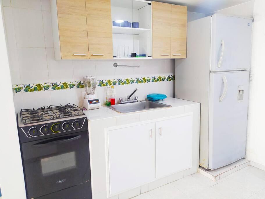 Apartamento Frente A La Playa Y Cercano Centro Histórico Cartagena