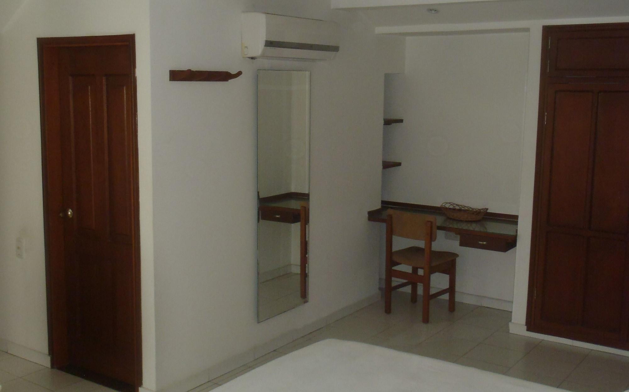 Hotel Coral Reef Cartagena Hotel 3*