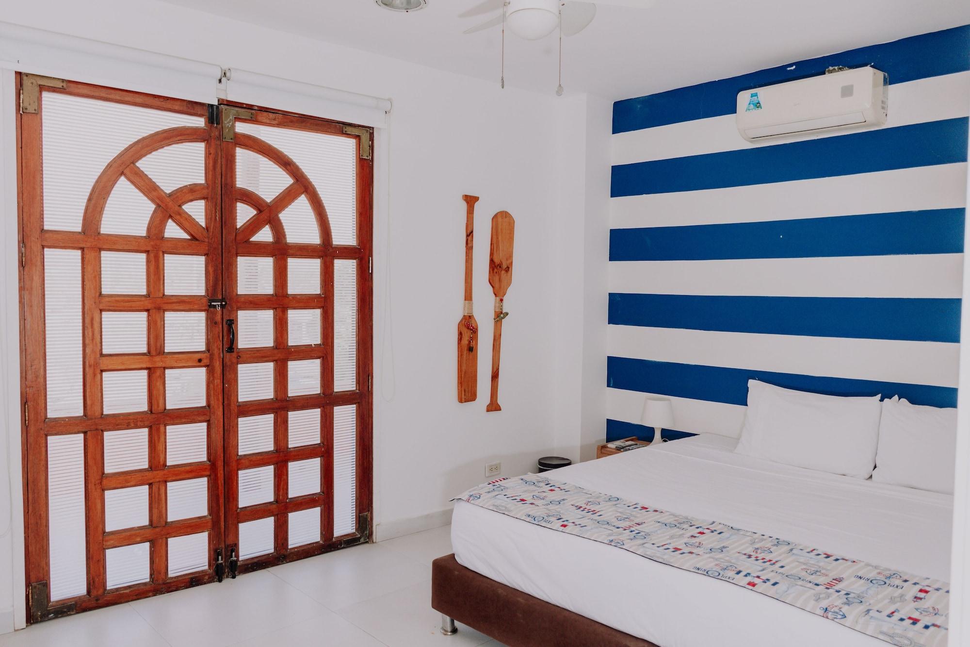 Nautilus Plaza Hotel