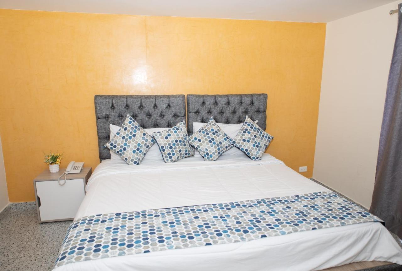 Luka Hotel