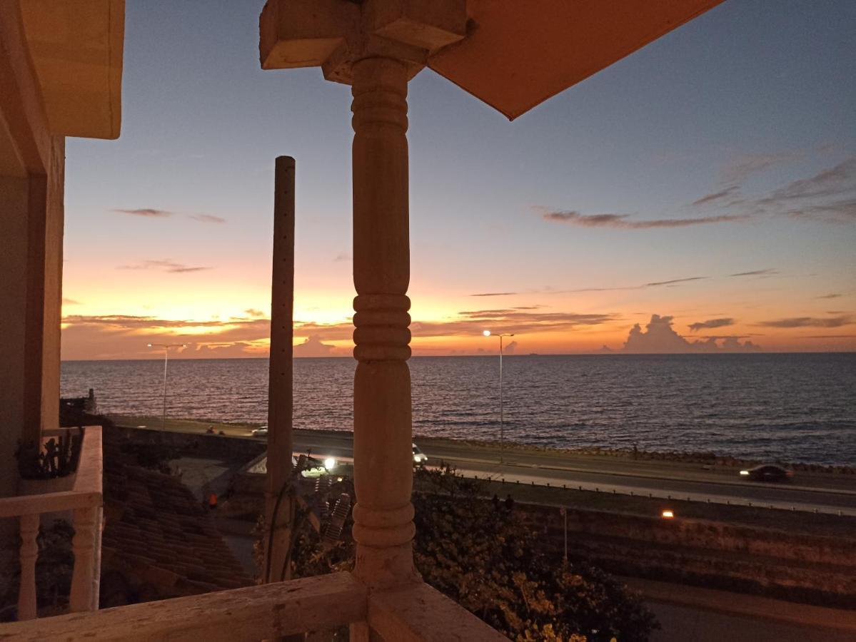 Apartamento Lindo Y Comodo Apartamento Frente Al Mar En El Mejor Sitio Del Centro Histórico De
