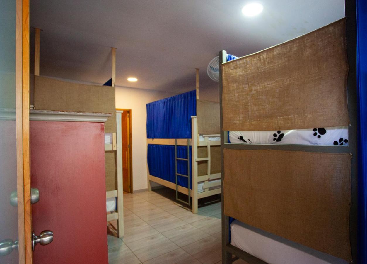 Hostal El Bando *