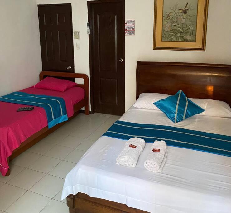 Habitación Independiente Cerca Al Aereopuerto * Cartagena