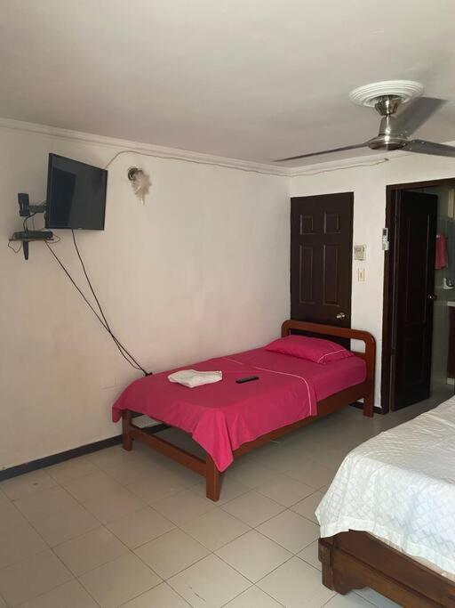 Apartamento Habitación Independiente Cerca Al Aereopuerto Cartagena