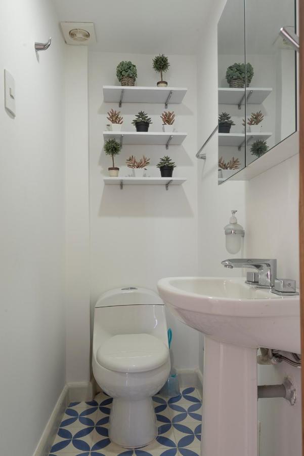 La Casita Azul Cozy Colonial House At Centro Historico With Rooftop And Jacuzzi * Cartagena