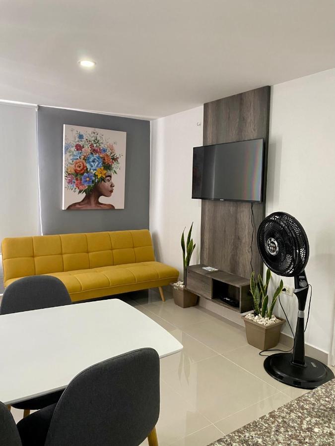 Nuevo Conquistador - El Laguito Apartamento *