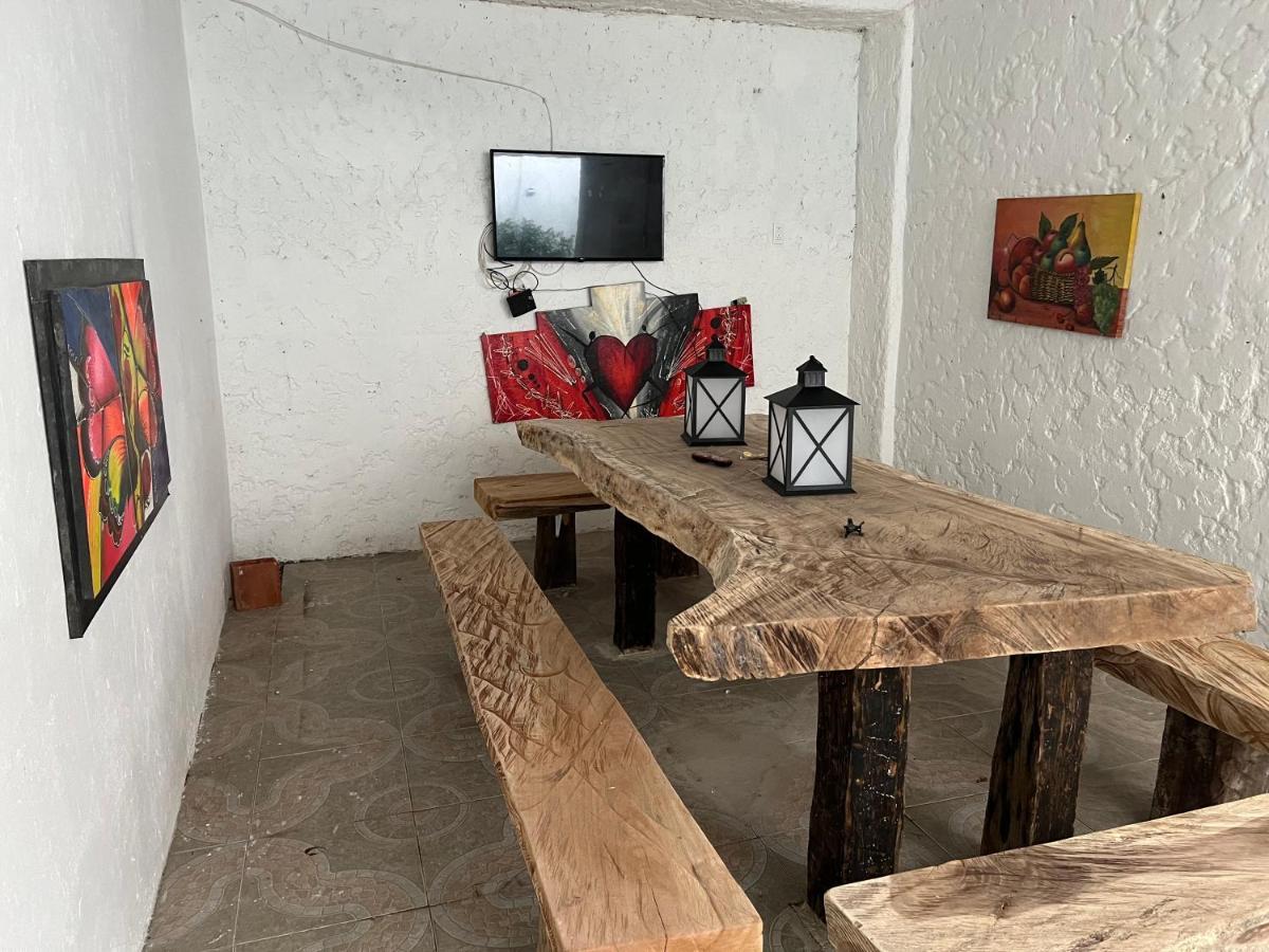 Hostal Casa Torices Real 12