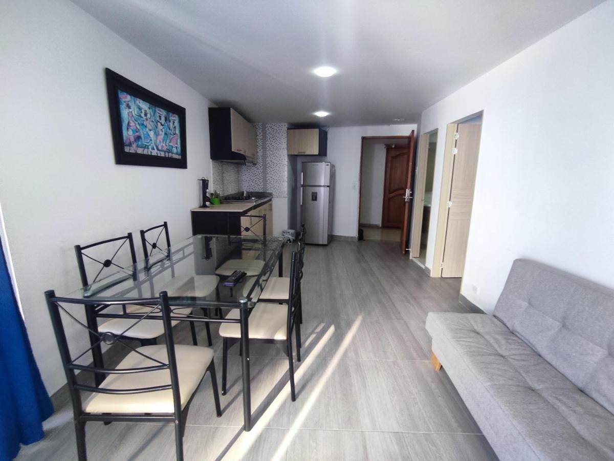 Apartamento Con Balcon Y Vista Al Mar