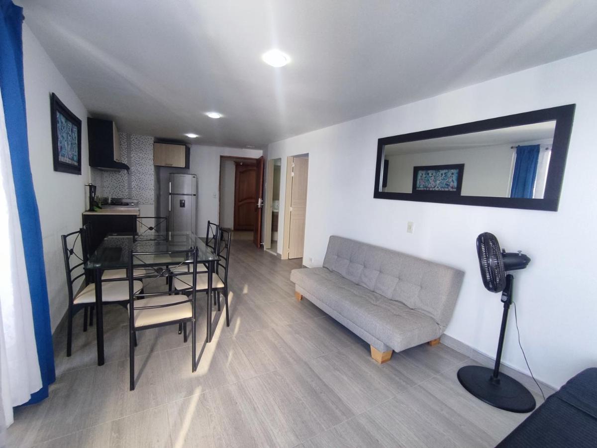 Apartamento Con Balcon Y Vista Al Mar