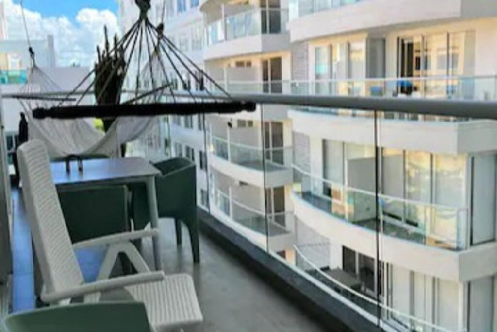 Apartamento En Junto Al Centro De Convenciones De Americas Cartagena