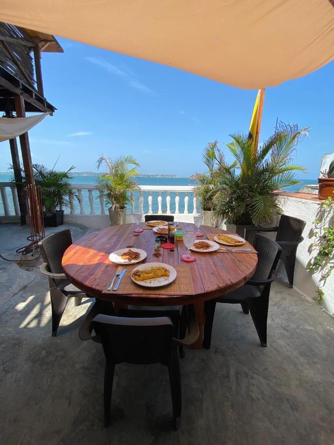 Casa Playera El Laguito Pensión