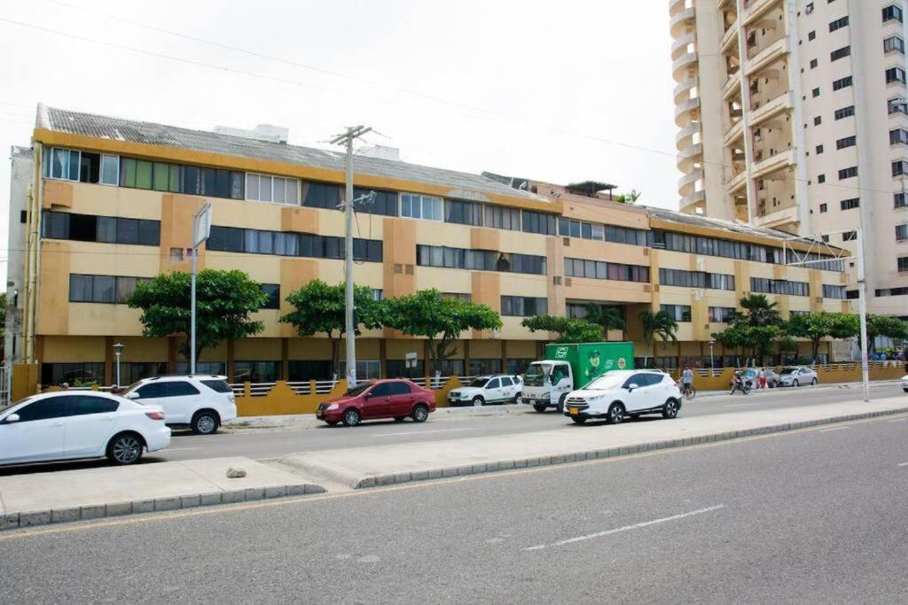Apartamento Frente A La Playa Y Cercano Centro Histórico