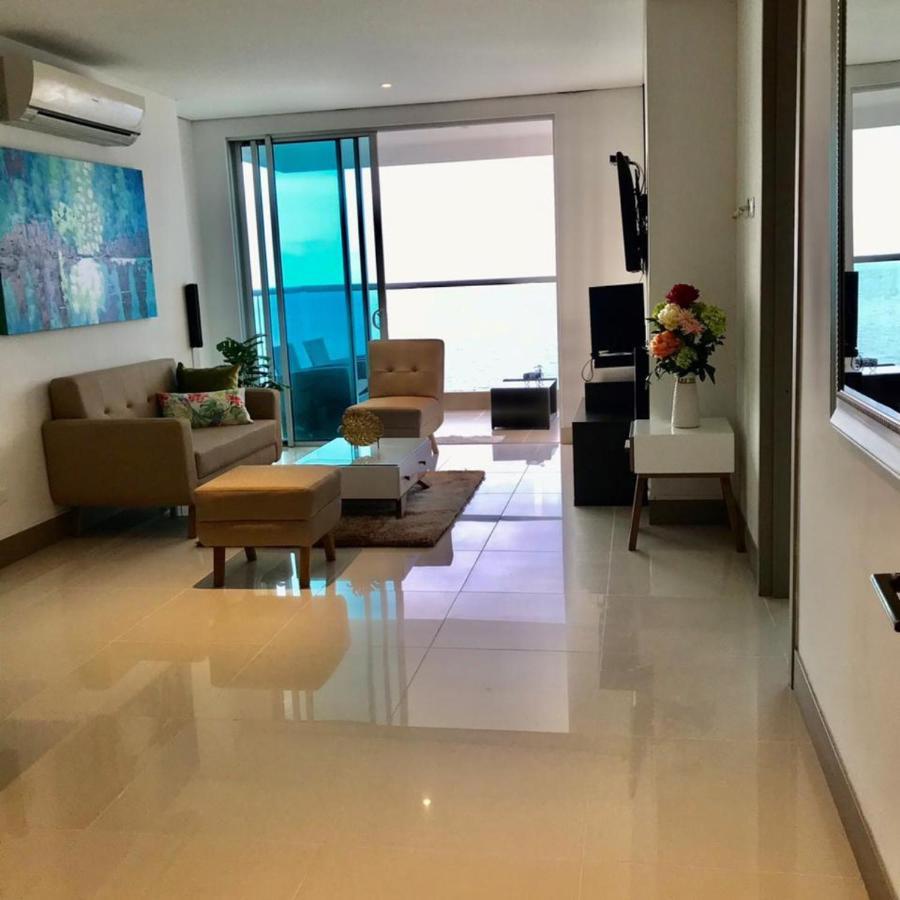 Moderno En Palmeto Laguito Apartamento