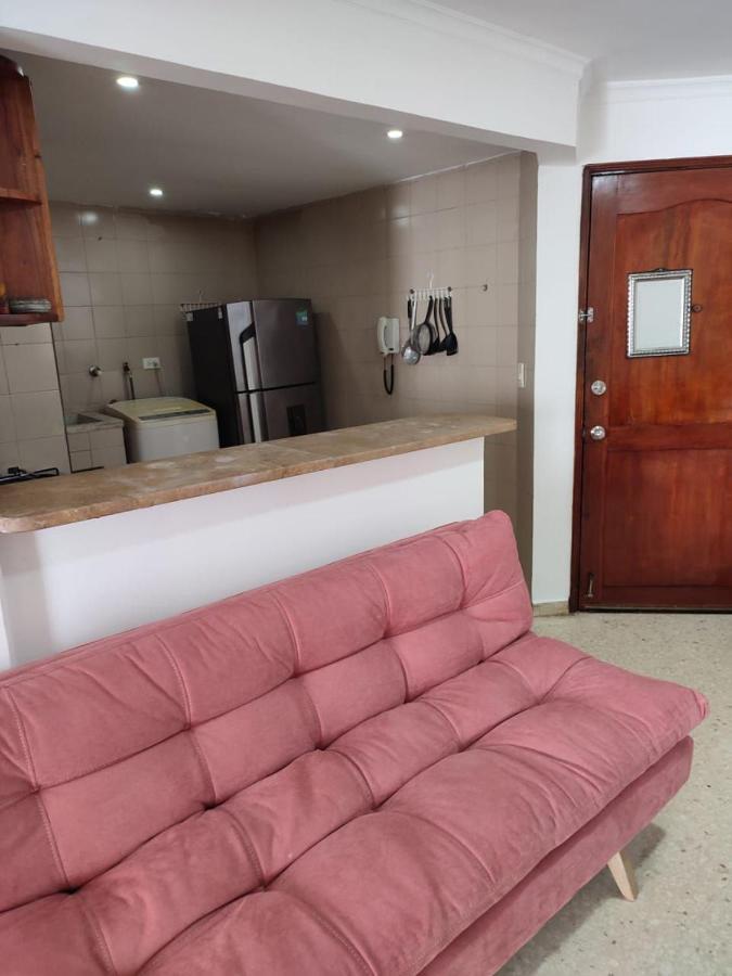 7 Apartamento Frente A La Playa Y Cerca Al Centro Historico Apartamento *