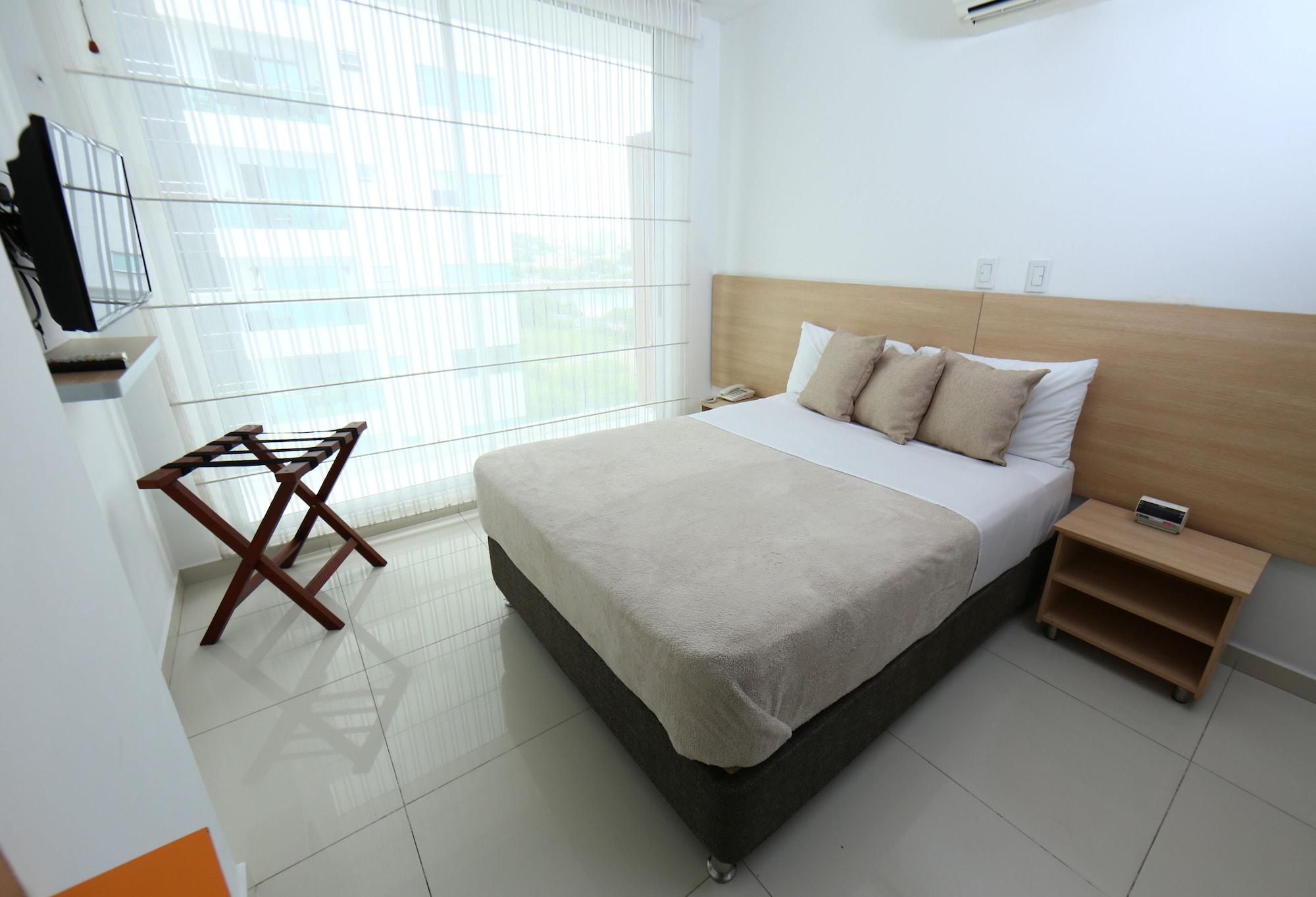 Hotel Cabreromar By Gh 3*