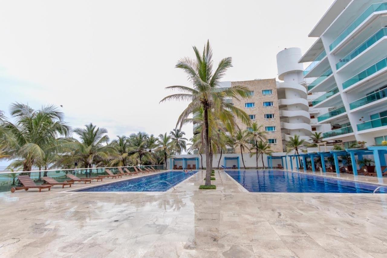 Apto Con Salida Directa A La Playa Colombia *