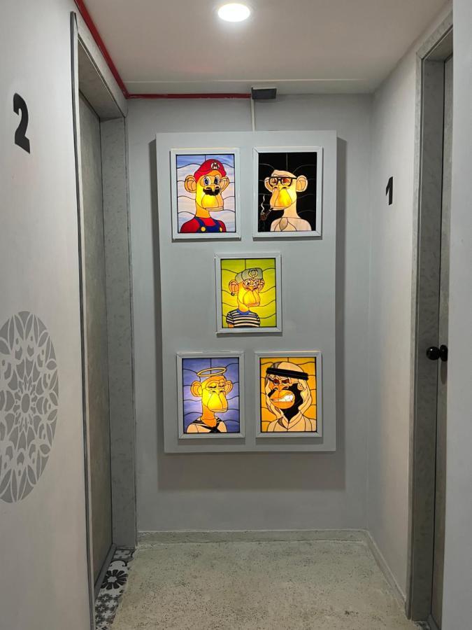 Awesome Brand New Studio Near Old Town Apartment