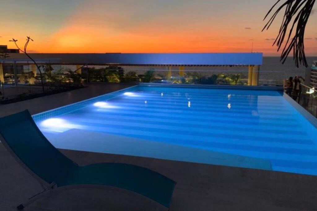 En Edificio Con Espectacular Terraza *