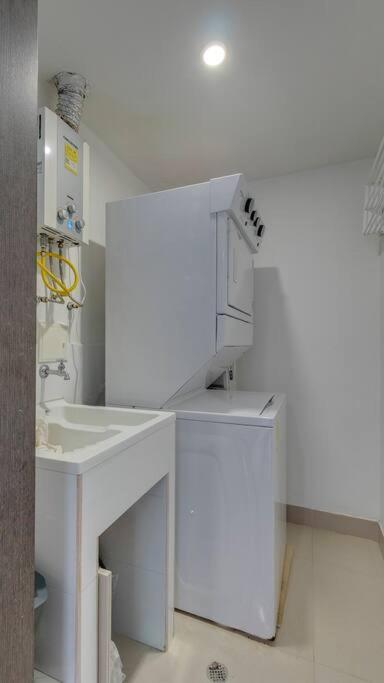 Apartamento Moderno En Frente De La Playa.