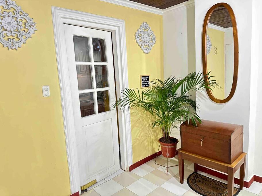 Acogedor, Con La Mejor Ubicacion Y Patio Privado