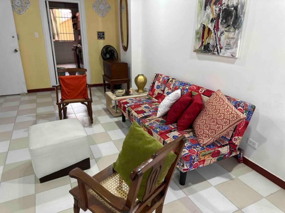 Acogedor, Con La Mejor Ubicacion Y Patio Privado * Cartagena