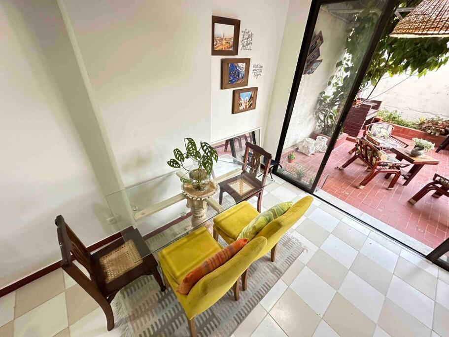 Acogedor, Con La Mejor Ubicacion Y Patio Privado Cartagena