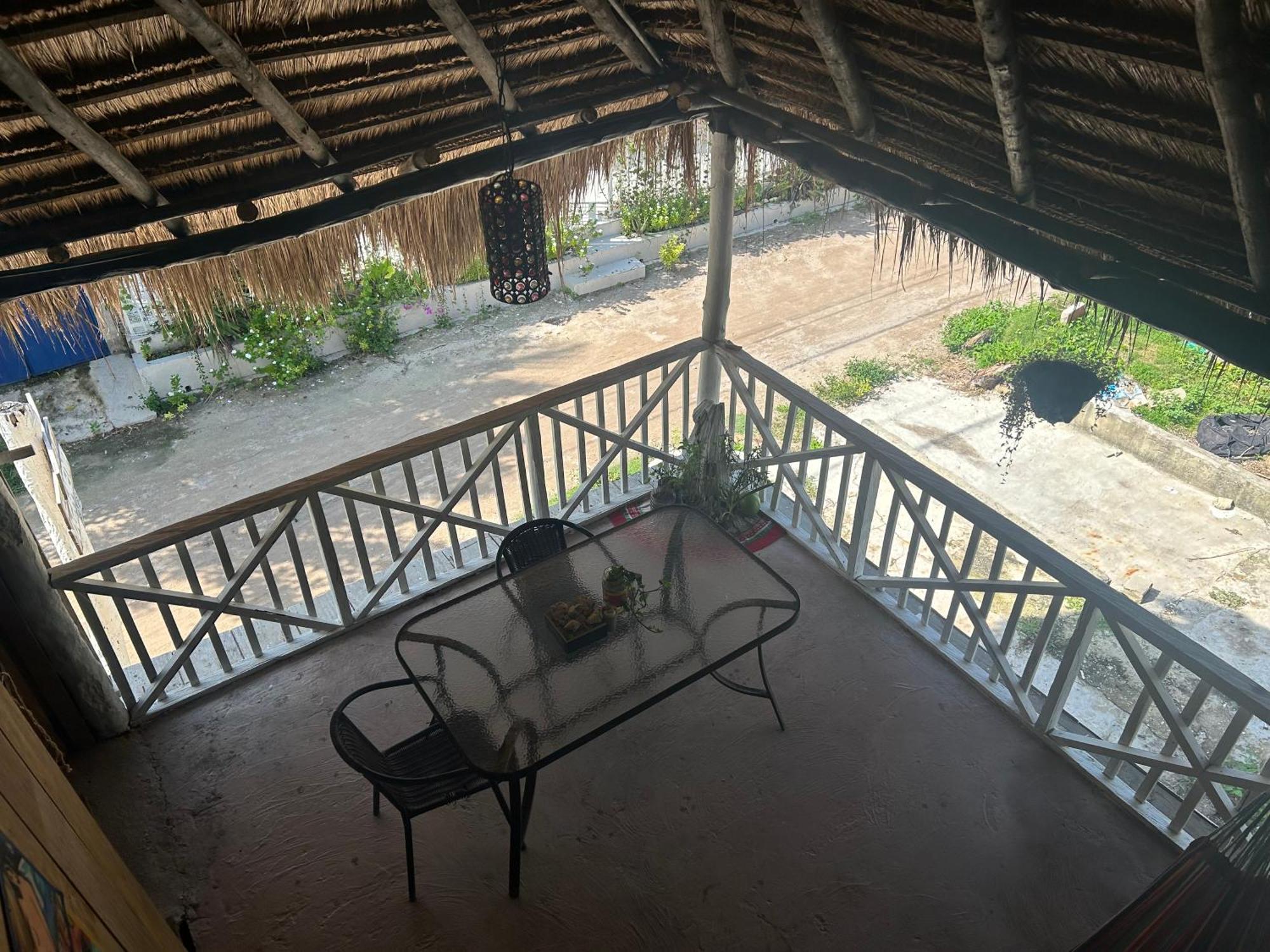 Punta Arena Ecohostal & Ecofit - Your Eco-conscious Oasis Guest house