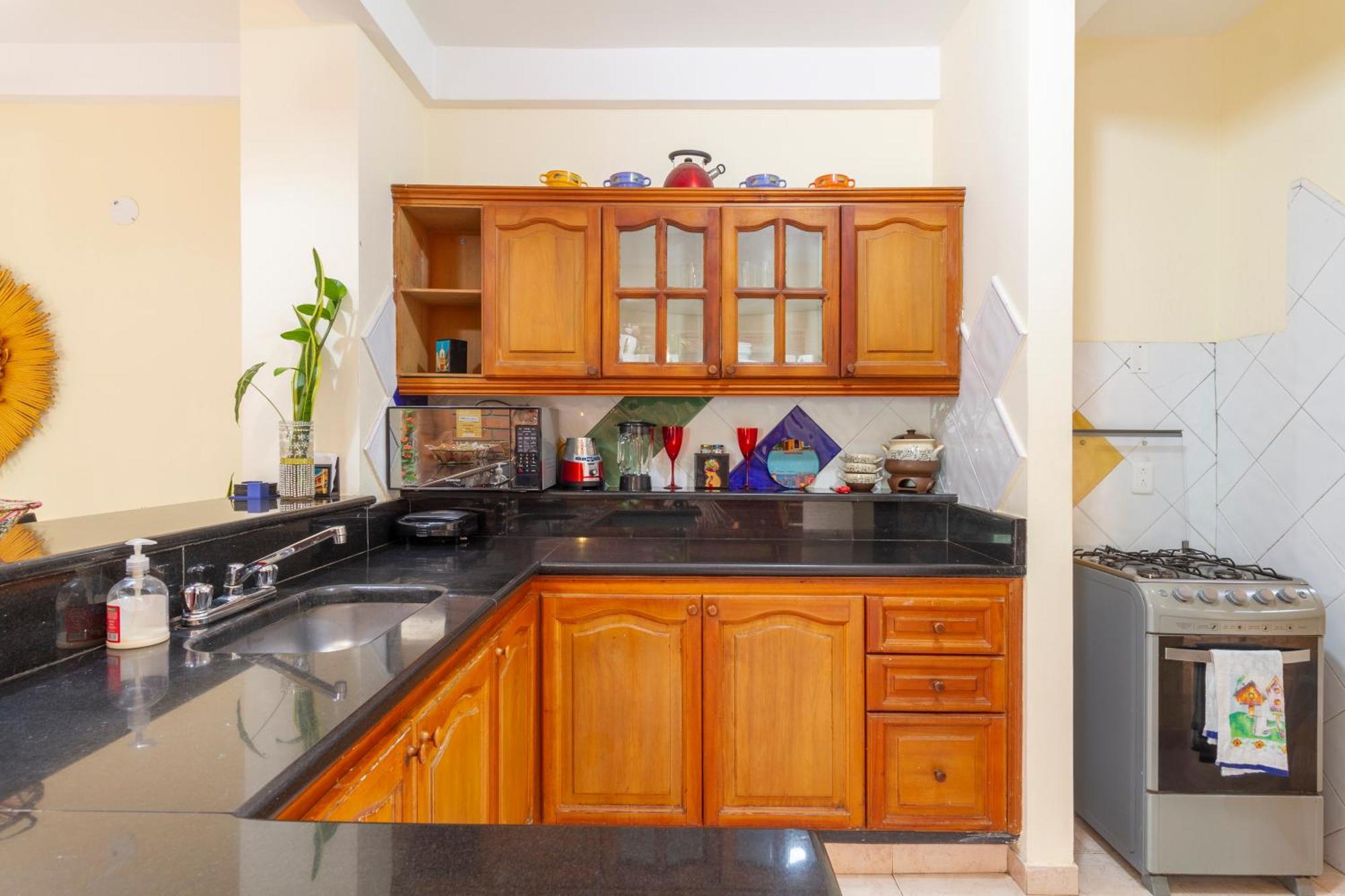 Habitación Privada Y Amplia Cerca Zonas Turísticas Pensión Cartagena