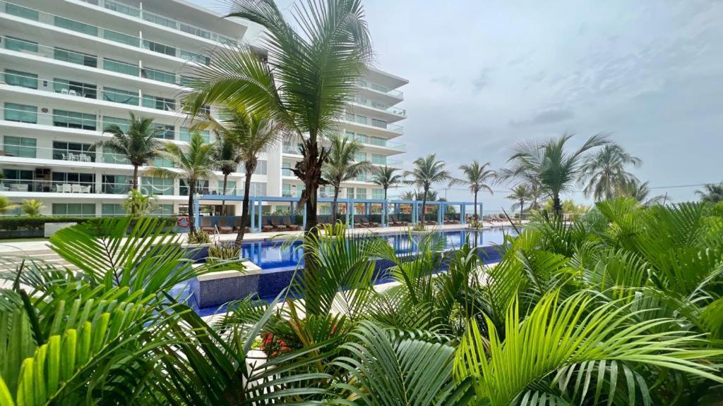 Beachfront Bliss-2br Haven Steps From Sandy Shores Cartagena