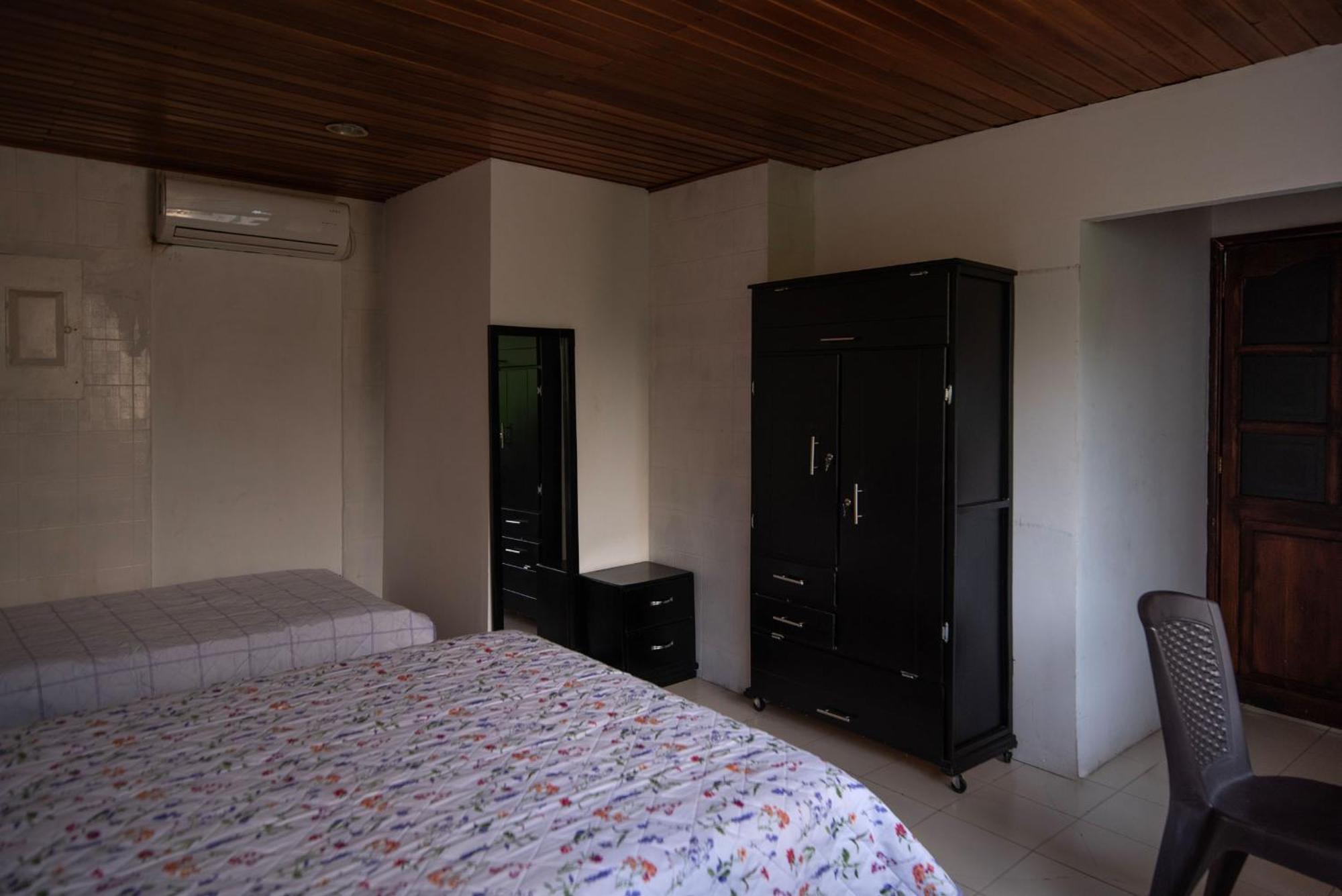 Bueno, Bonito Y Barato Apartamento *