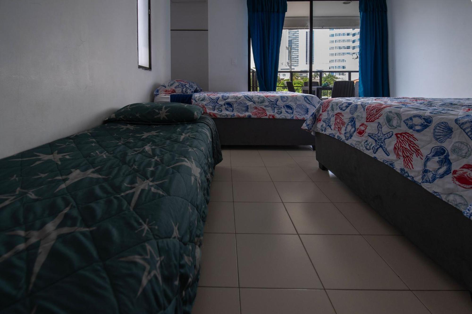 Bueno, Bonito Y Barato Apartamento