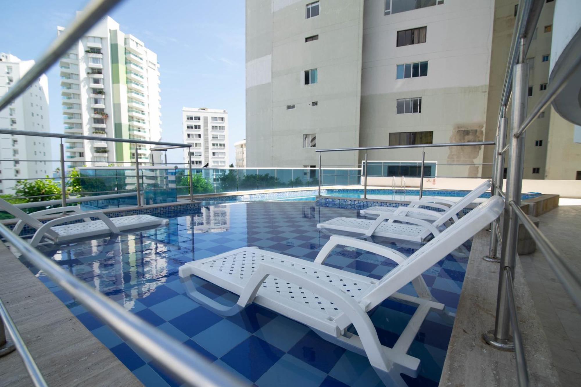 Unik Edificio Poseidon Apartamento *