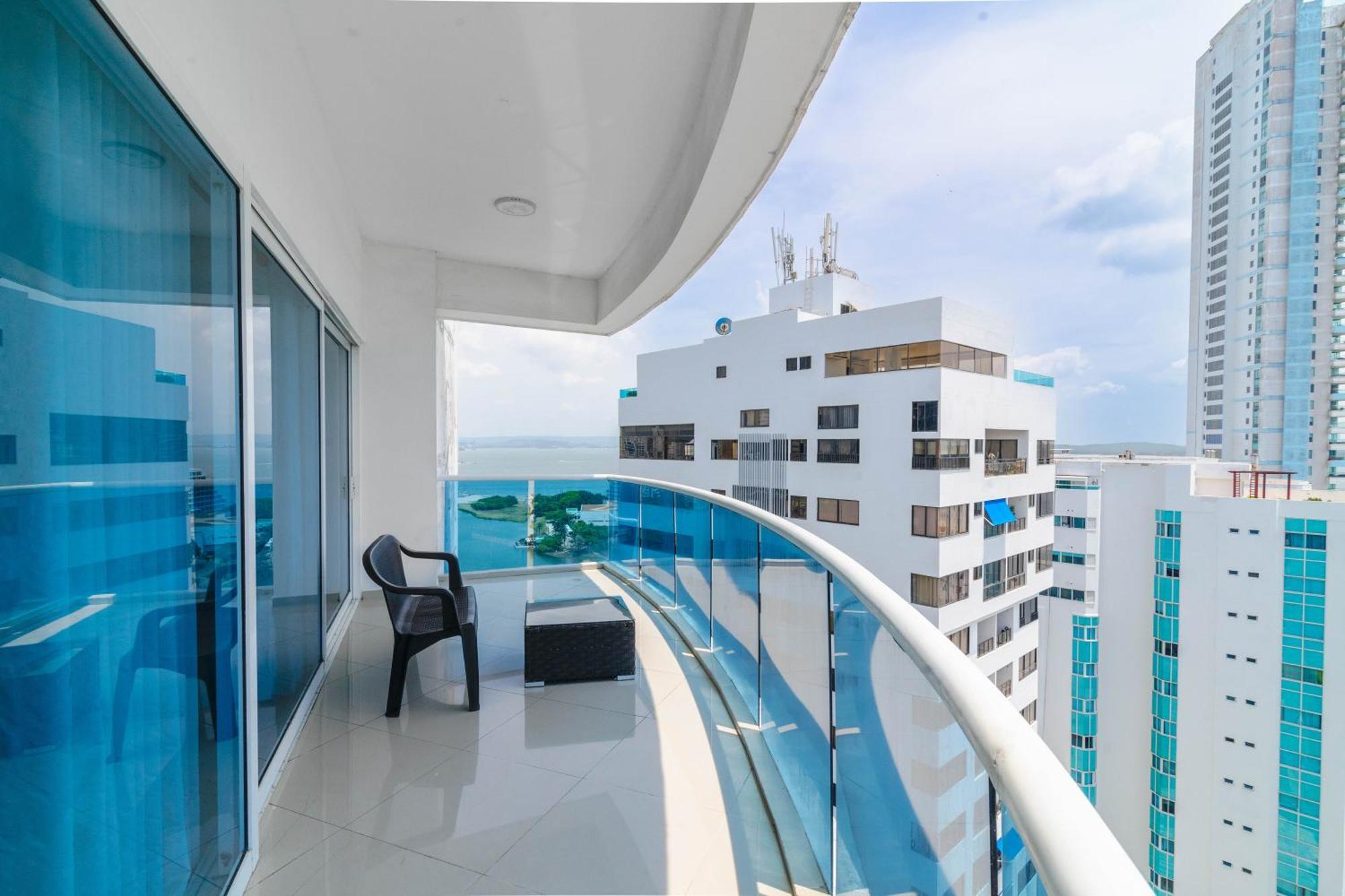 Unik Edificio Poseidon Apartamento