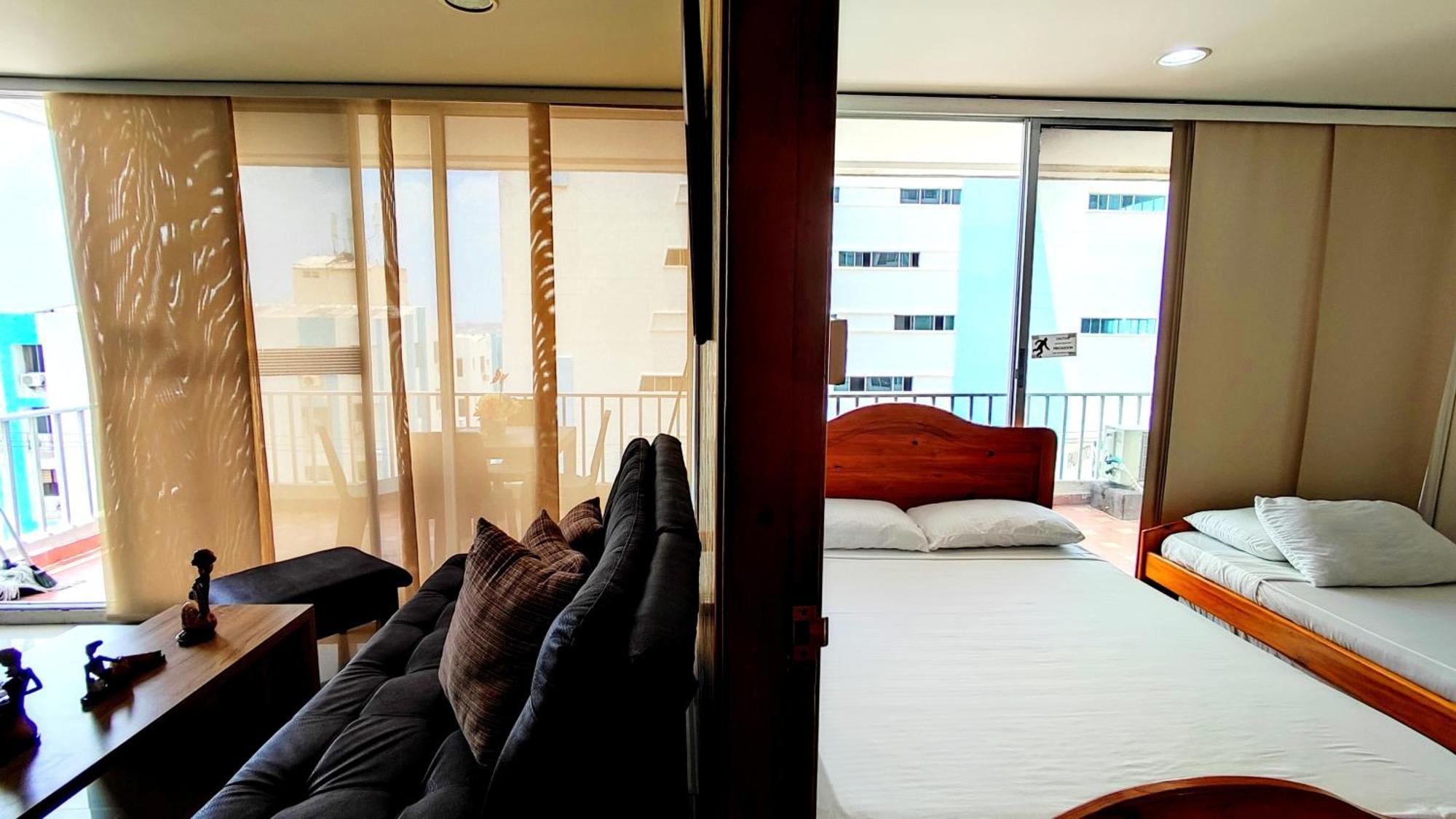 Cristoforo Colombo Laguito Apartamento *