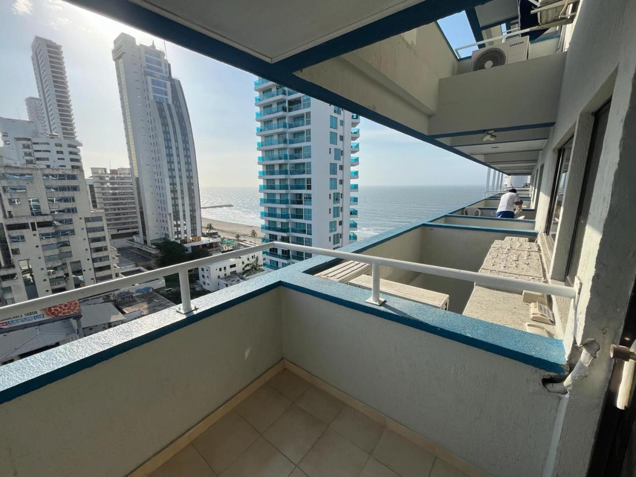 Edificio Portofino Vistas De Apartamento *