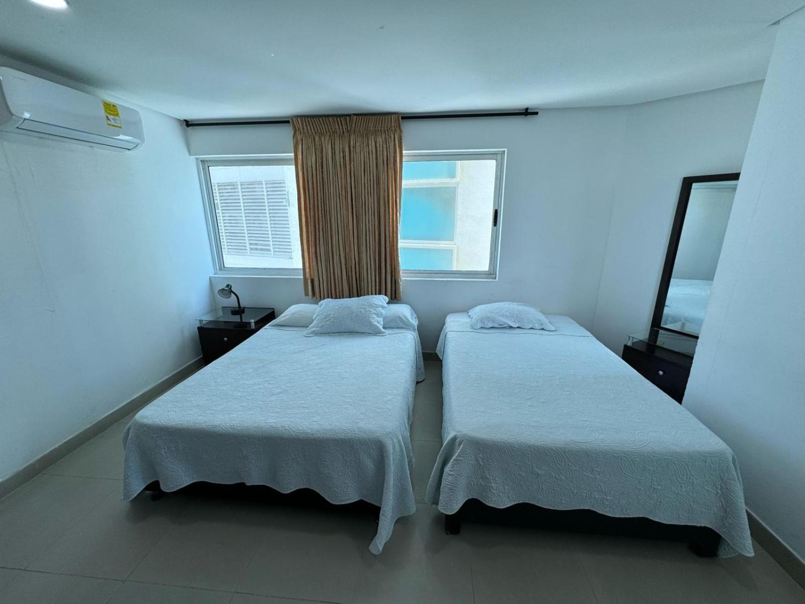 Apartamento En Laguito Ed Torres Del 604 Icdi