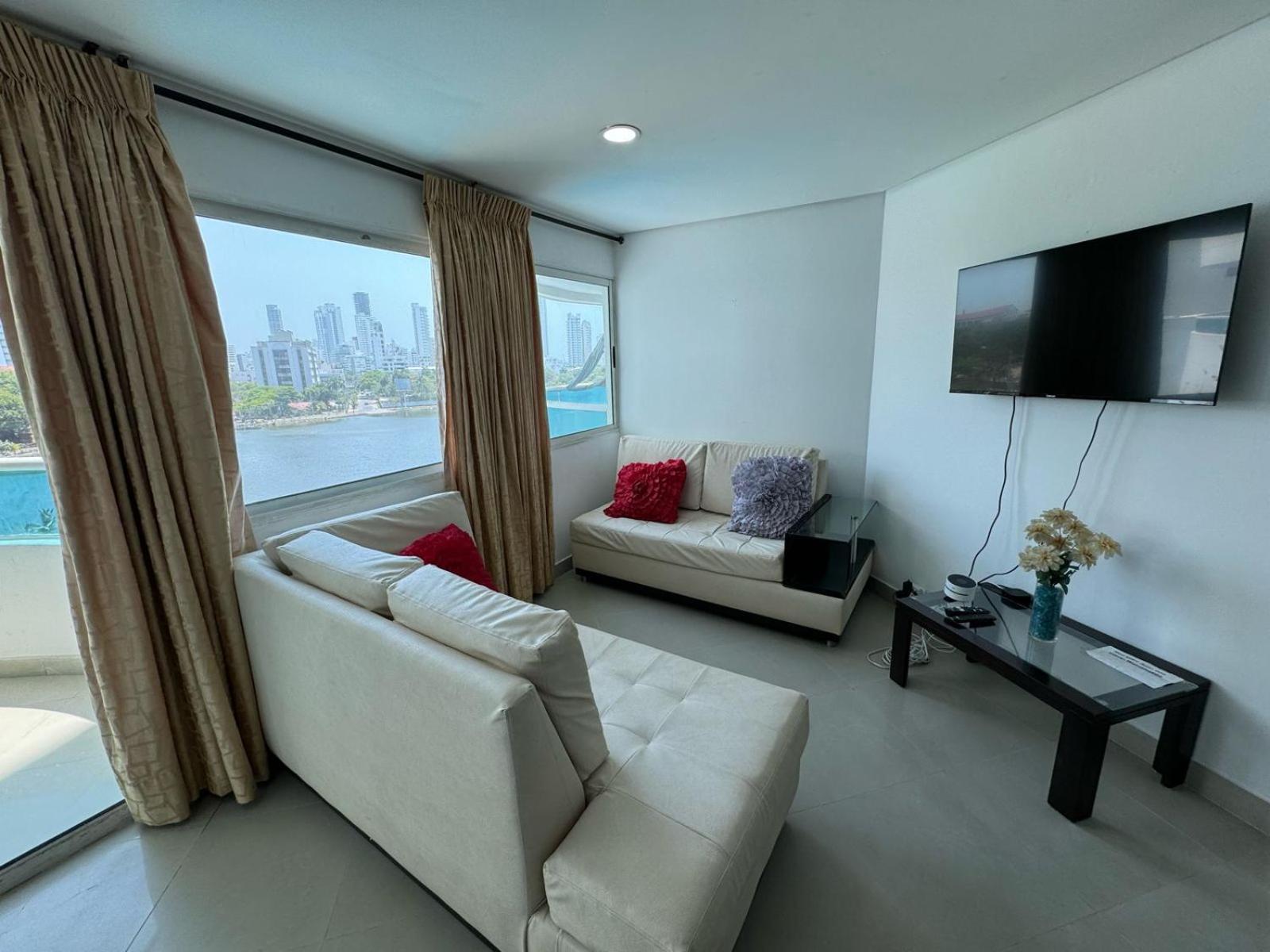 Apartamento En Laguito Ed Torres Del 604 Icdi Cartagena