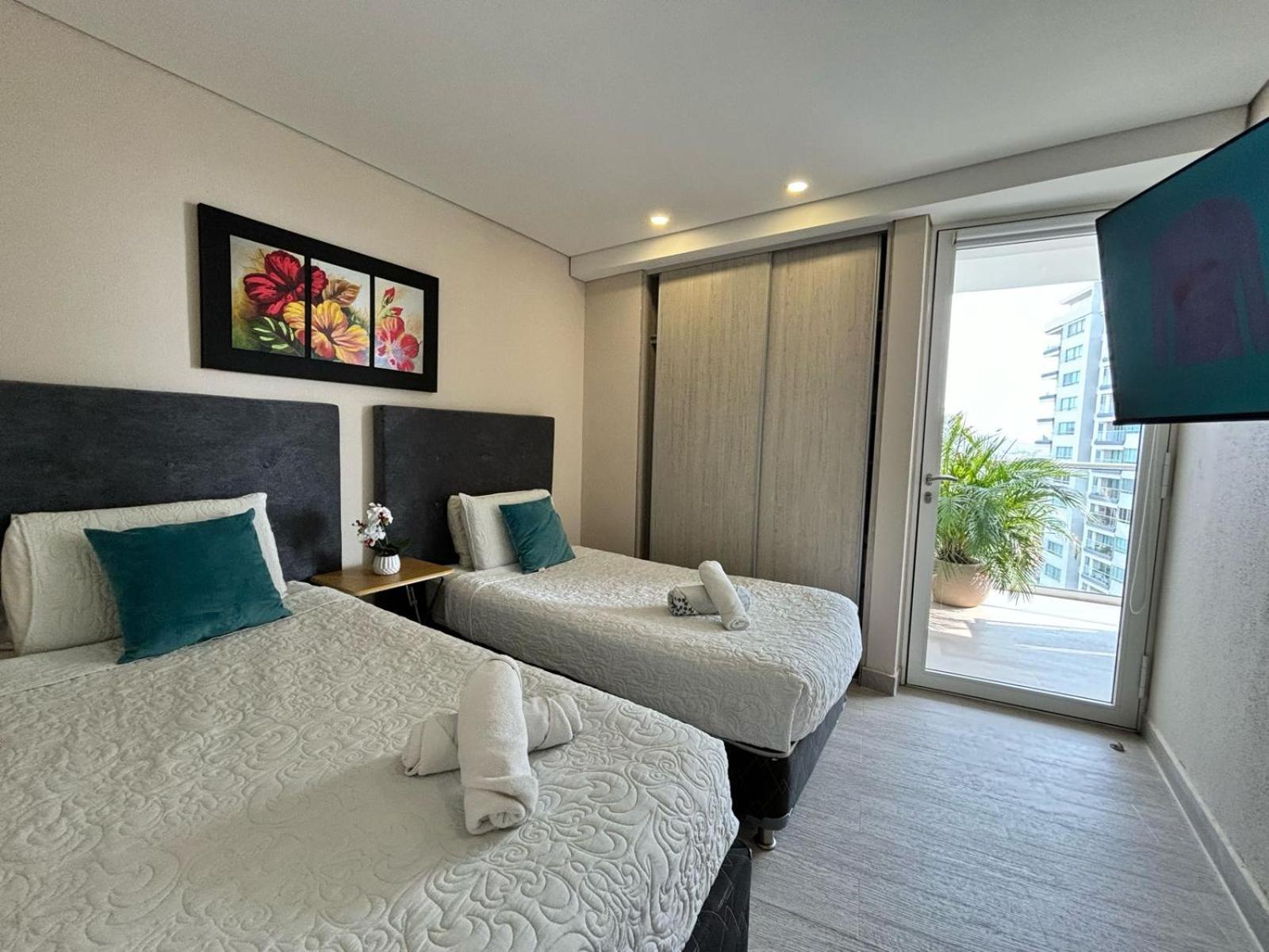 Apartamento Con Vista Increible Mq1001 *