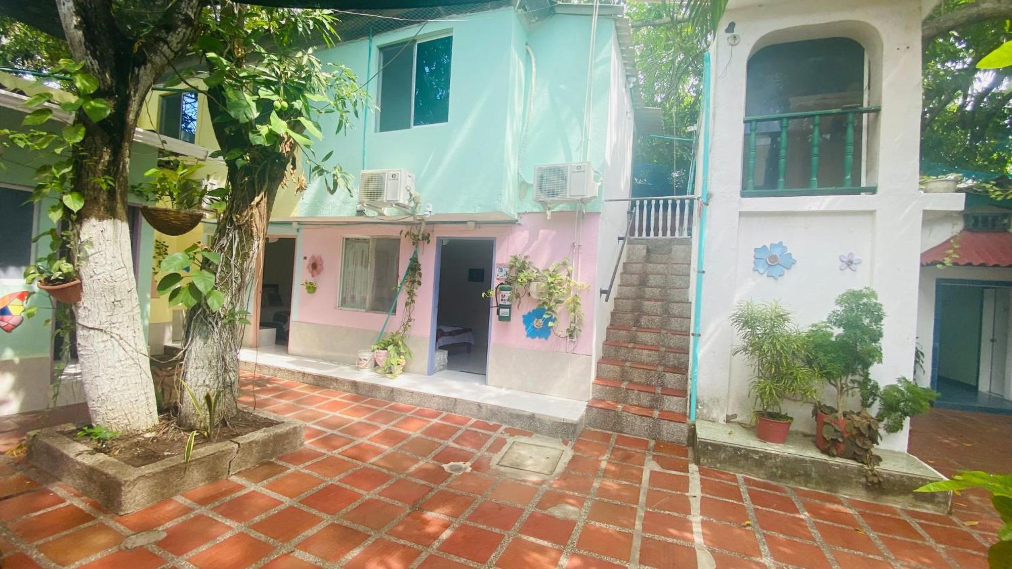 House Marfito Airport 3*