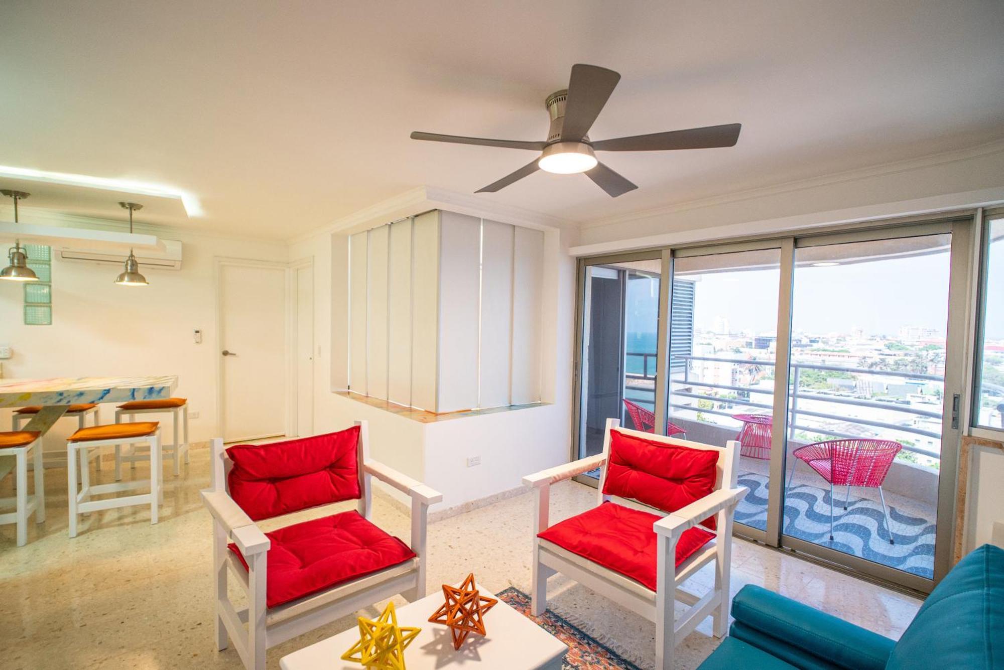 Apartamento Beachfront Bliss, Luxury With Breathtaking Views