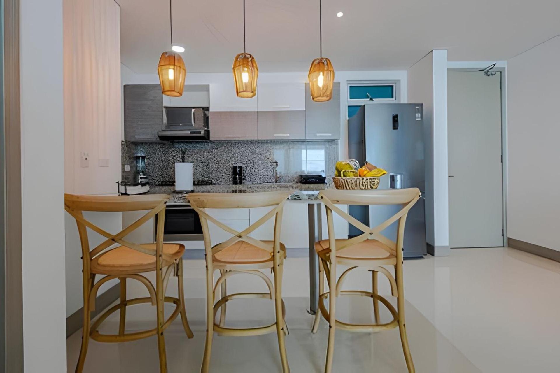 Laurdhomes Lujoso Apto Piso 28 Frente Al Mar, 2bth