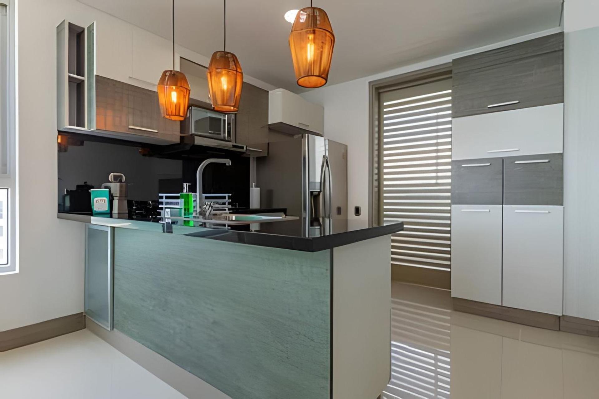 Laurdhomes Palmetto Floor 32, Sea View, 3hbt *