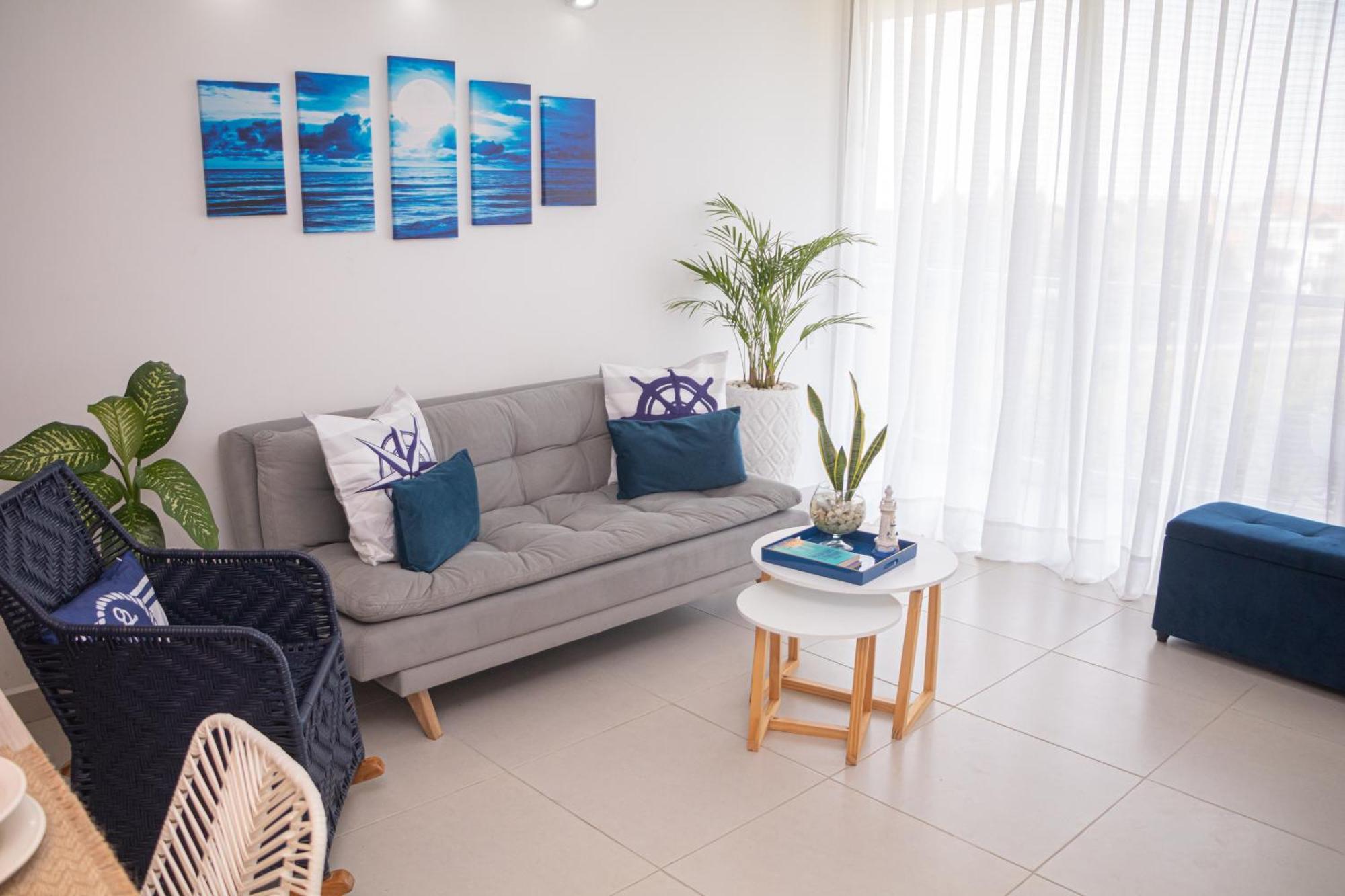 Apartamento De Lujo Frente Al Mar Con Piscina