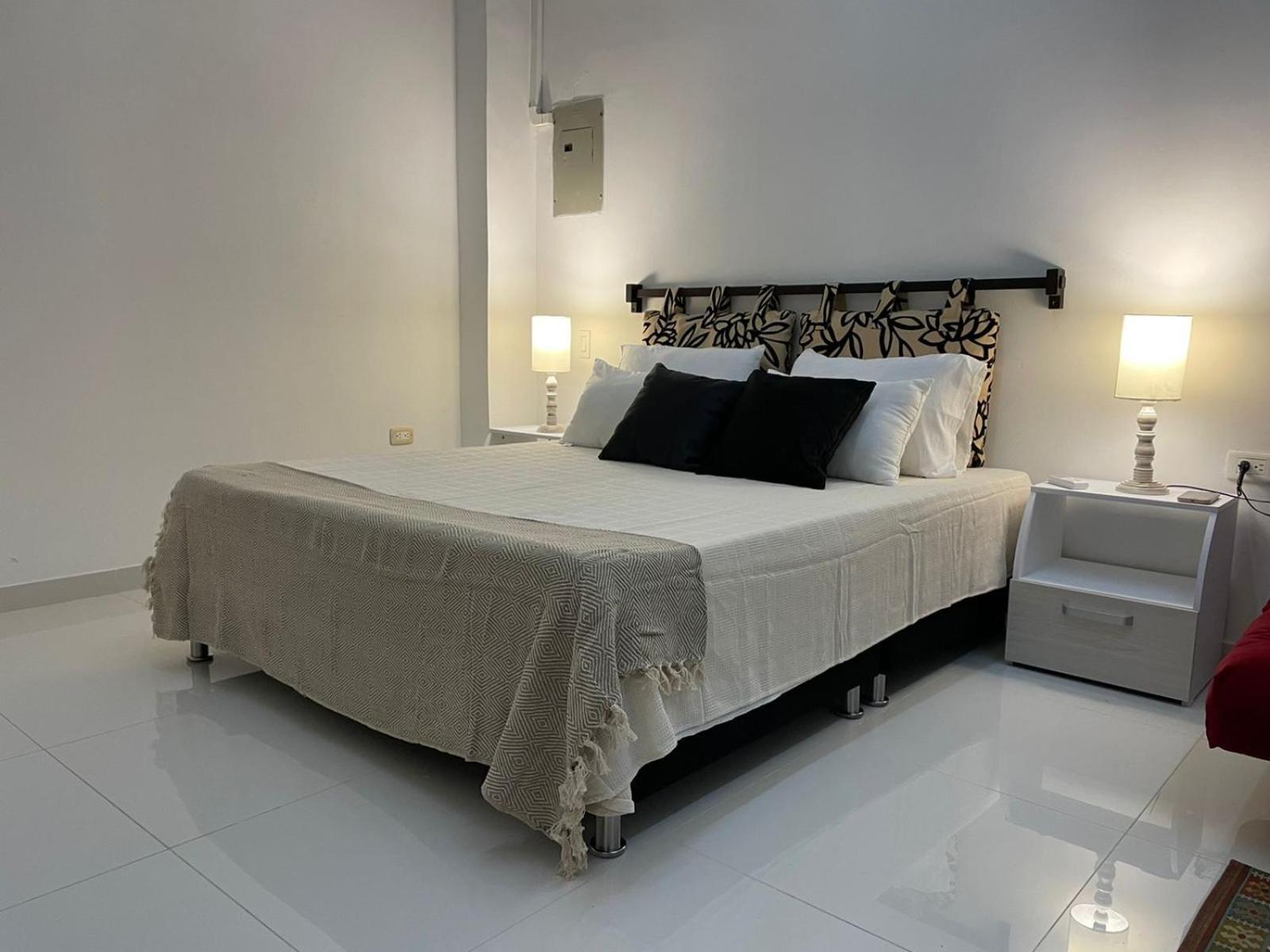 Hermosos En La Ciudad Vieja Apartamento *