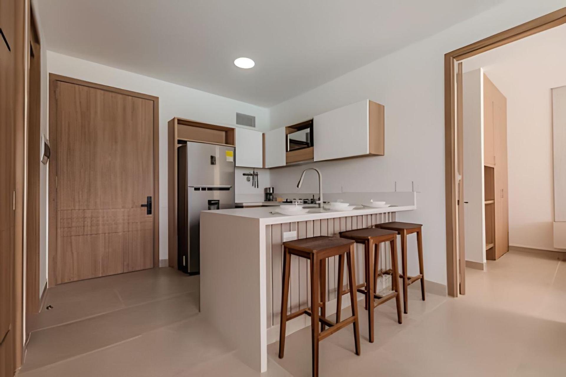 Apartamento Lujoso A Estrenar/oasis Laguna Cristalina 2br Cartagena