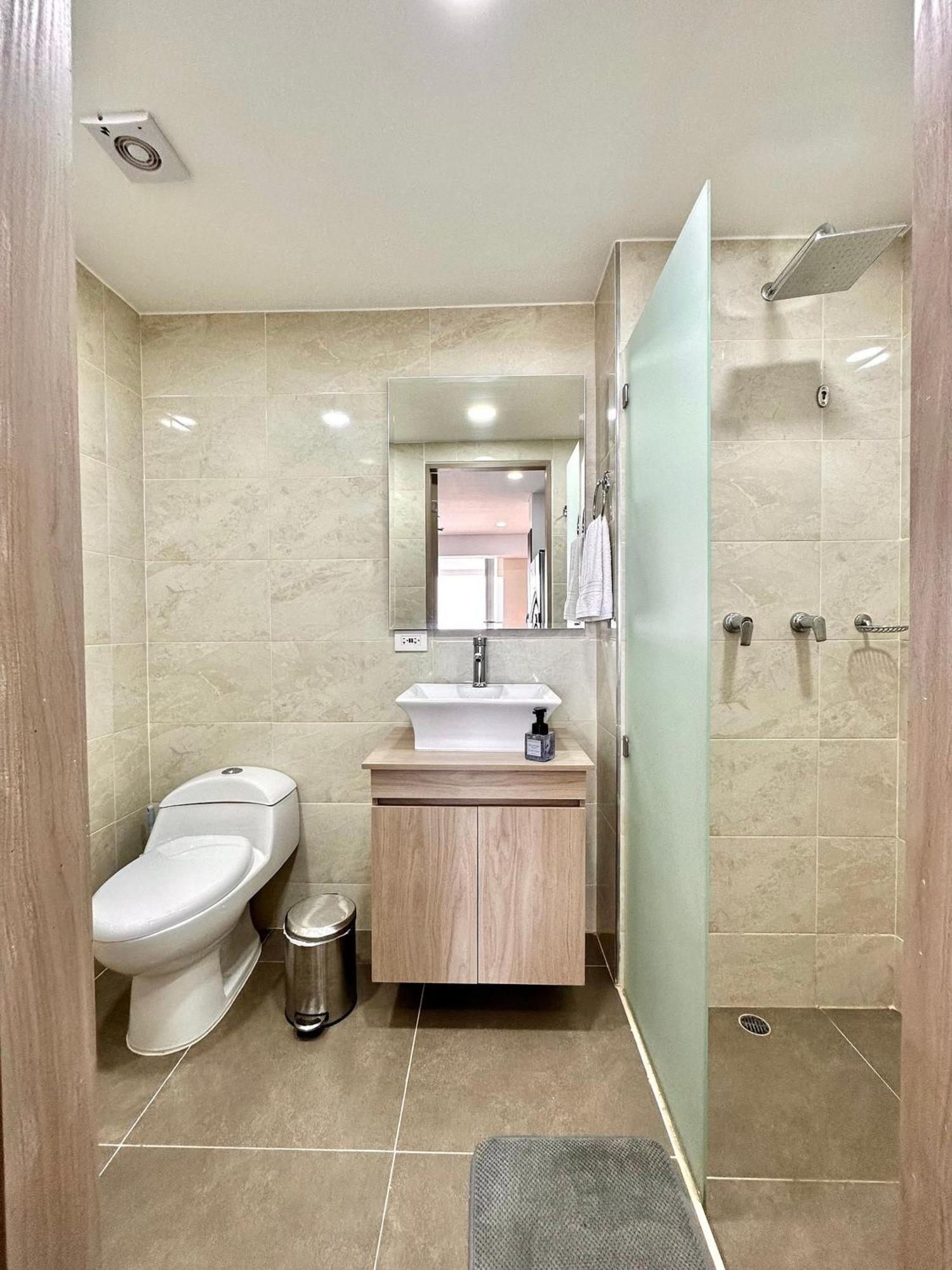 Apartamento Cb1034 Increible Vista A La Ciudad-amanecer Cartagena