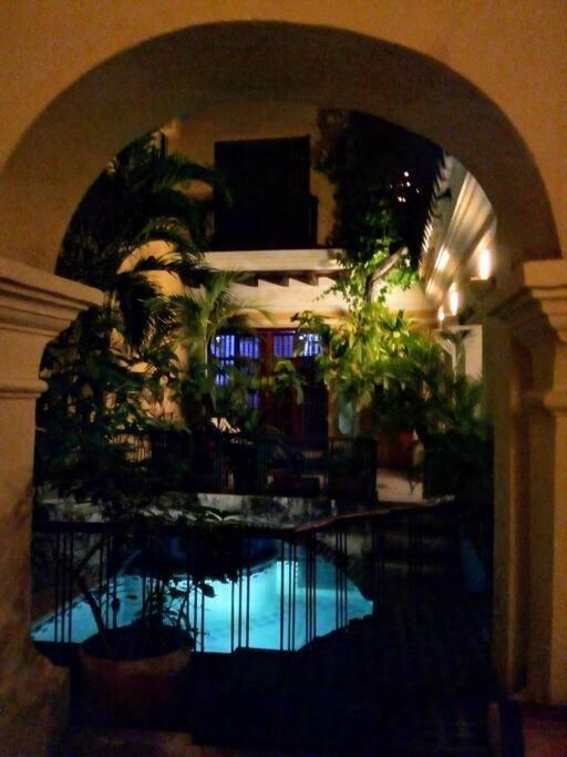 Сasa de vacaciones Charming Colonial With Pool, Walled Cartagena