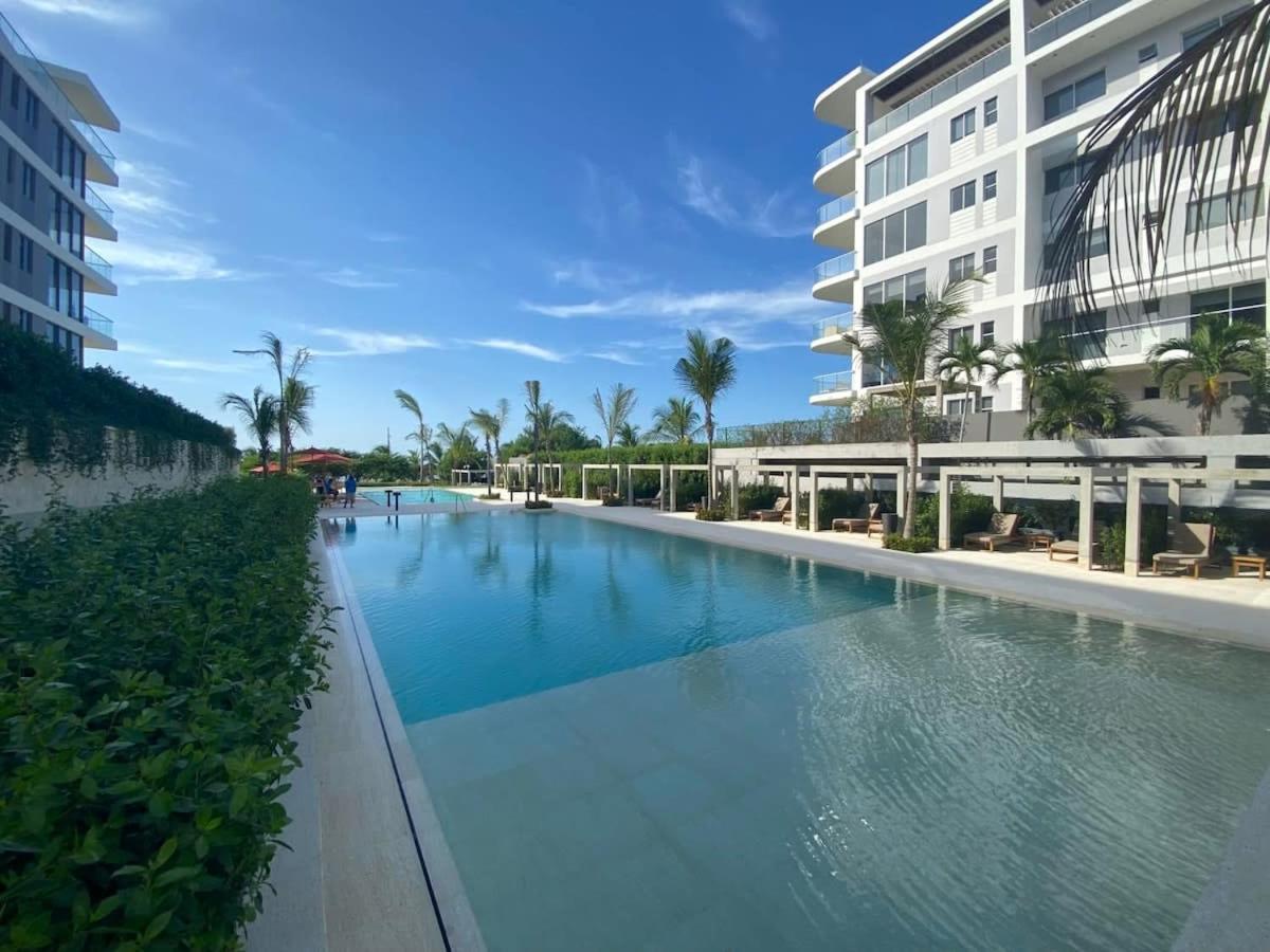 Manzanillo Bay Aparments By Wynwood House *