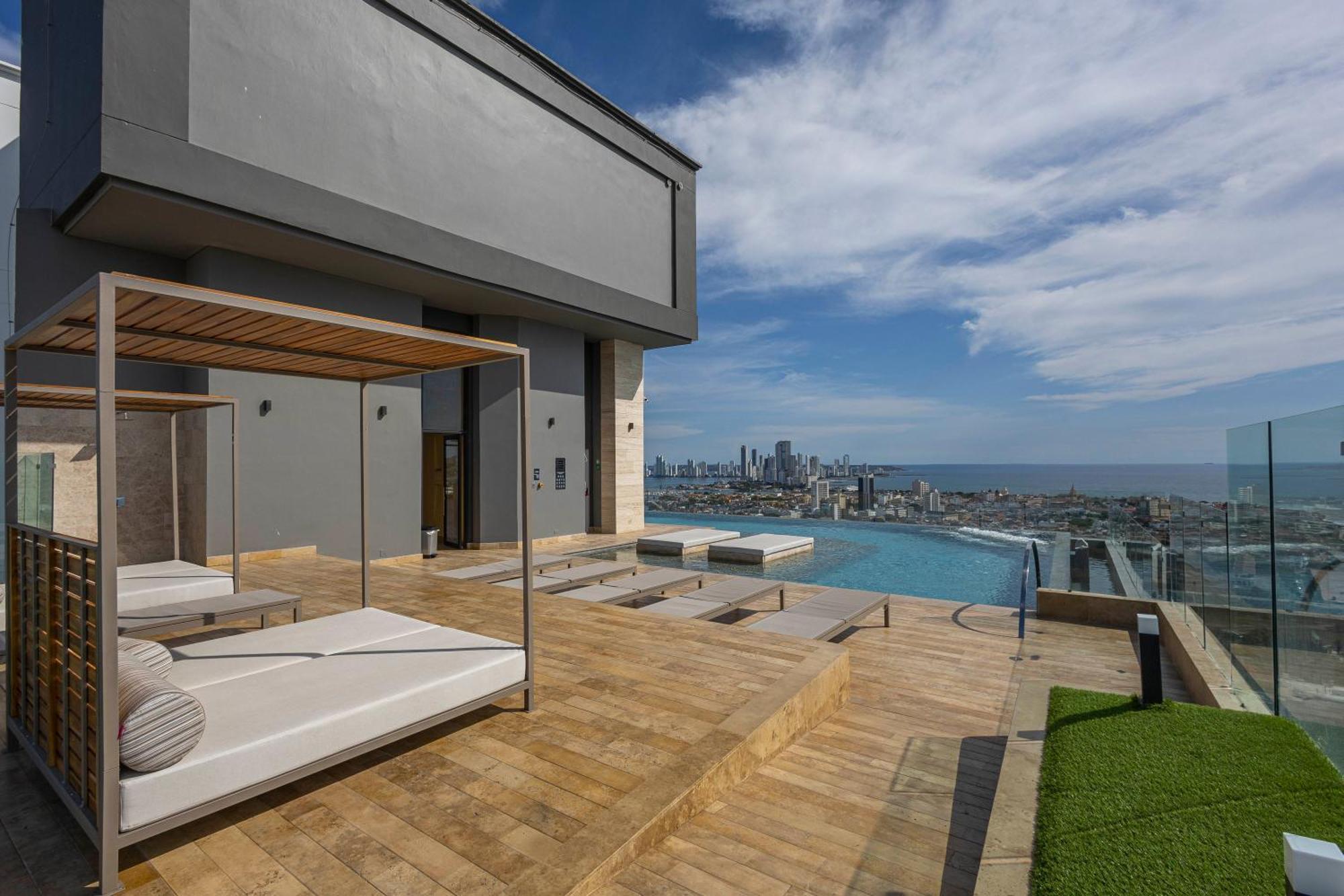 Apartamento Cabrero Centro Tropical - Con Vista Al Mar