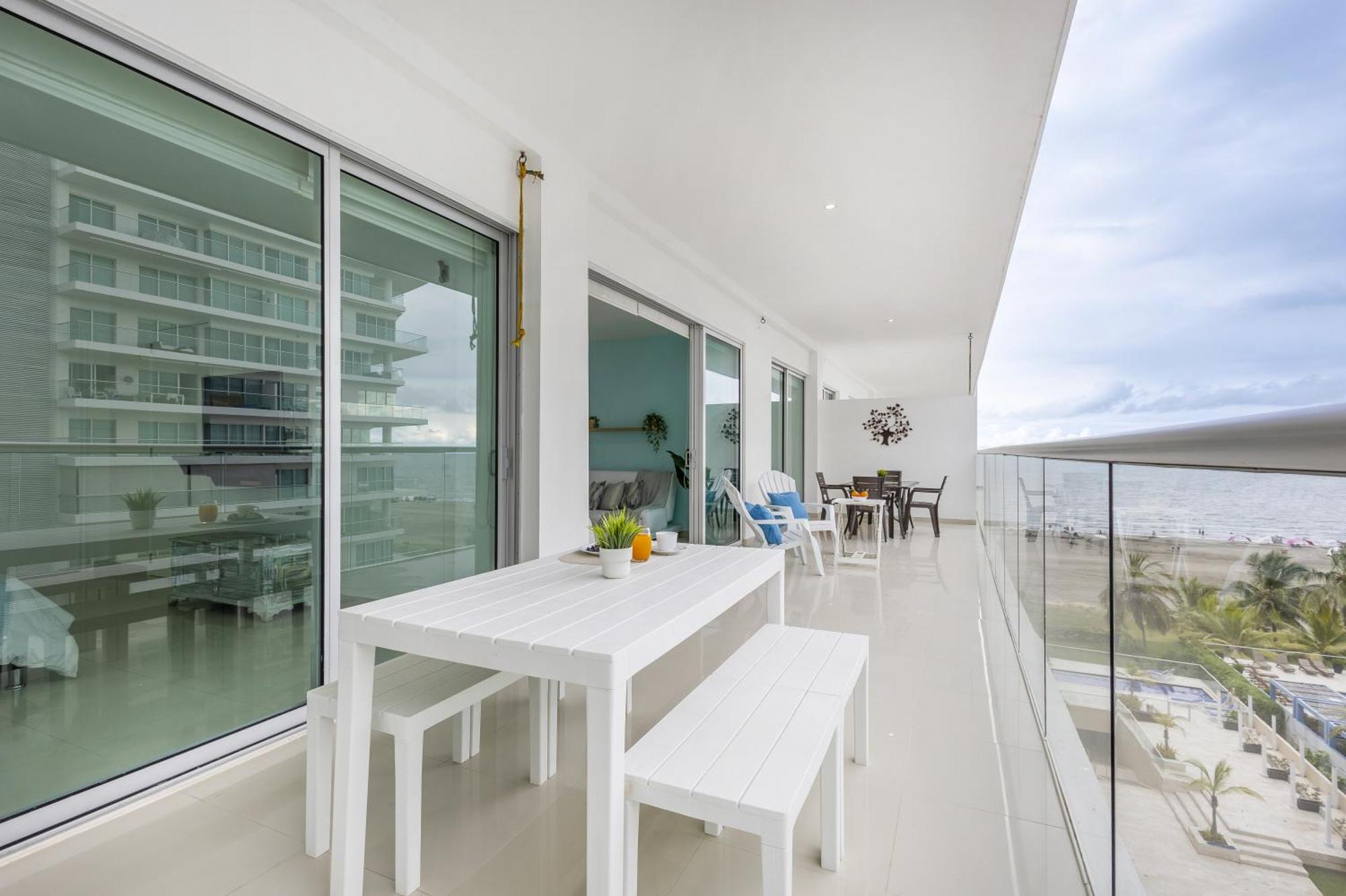 Morros Pelican Summer - Livin Colombia Apartment Cartagena